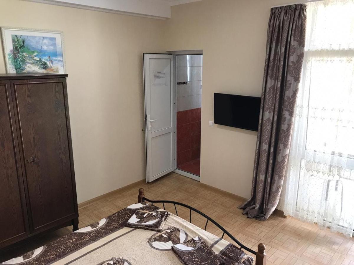 Hotel White House Gagra Exterior foto